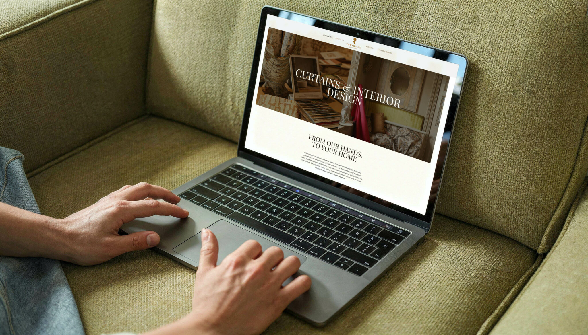 Exemple de design web responsive pour site vitrine, mockup sur ordinateur portable